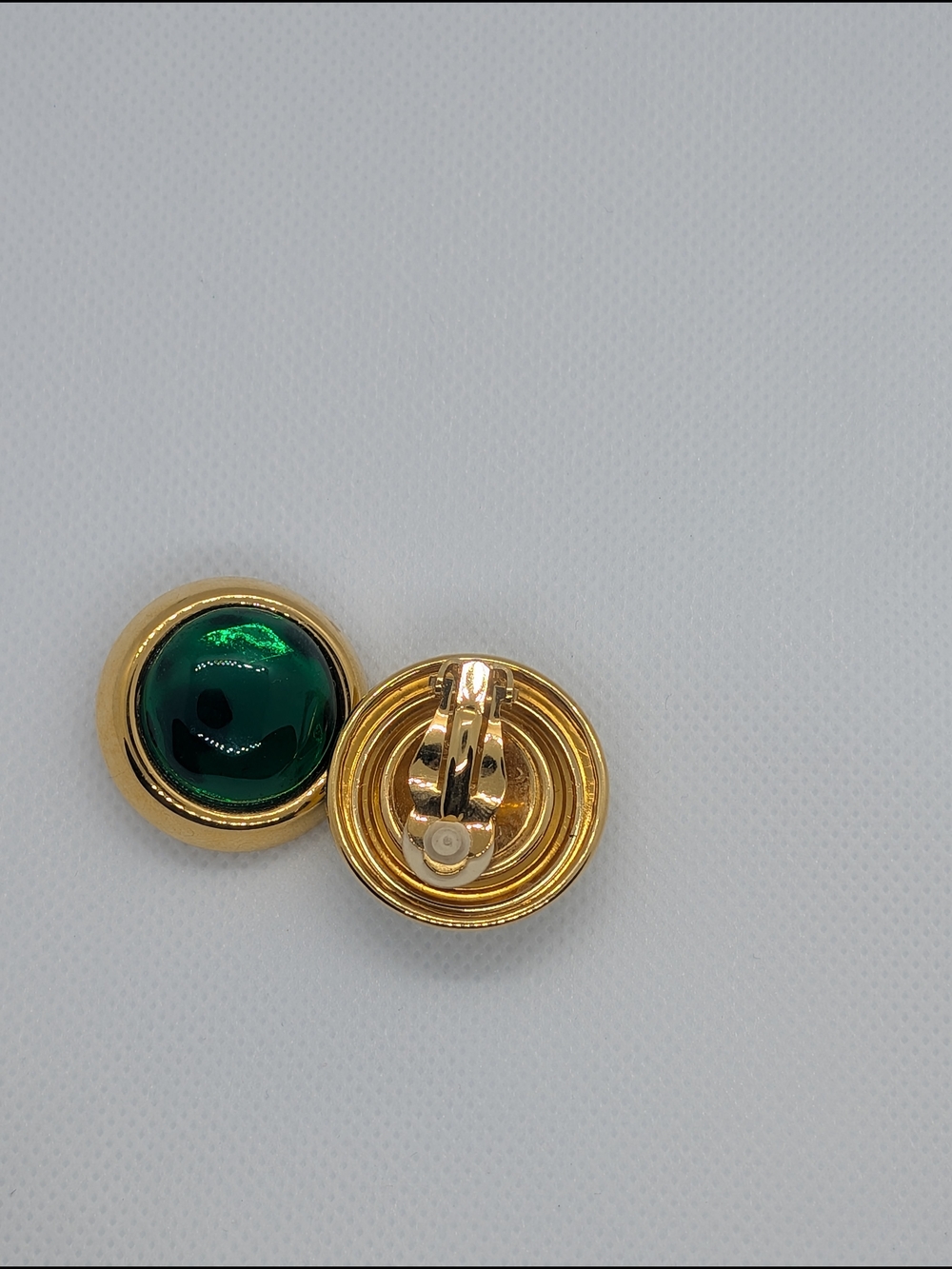 Vtg Oscar De La Renta Gold Tone Emerald Green Designer Signed Clip Ons